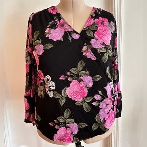 Inc. V neck long sleeve pink floral on black blouse size 1X